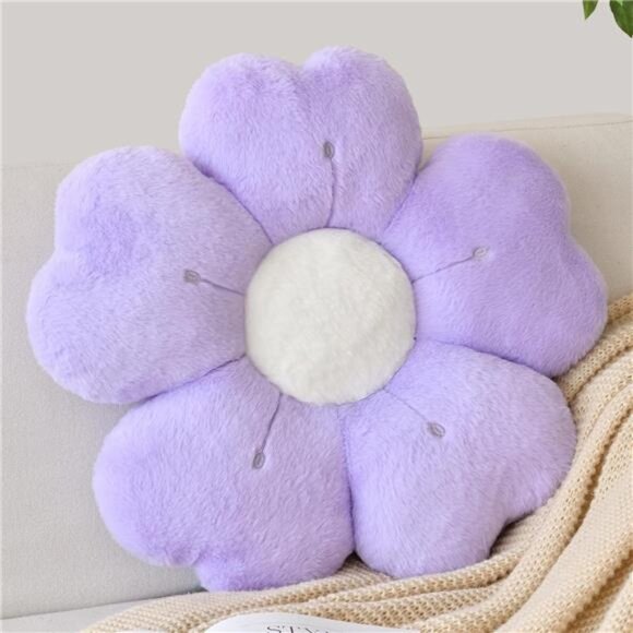 Flower Shaped Pillow, Cute Decorative Throw Pillow with Soft Artificial Fur - Picture 1 of 7